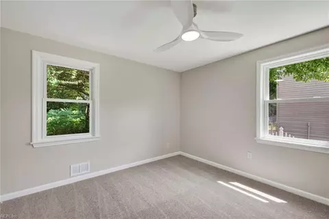 Bedroom - 4004 Oak Dr, Chesapeake, VA 23321 photo 3 of 8
