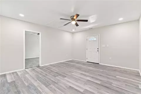Living - 19081 Rawlings Rd, Capron, VA 23829 photo 3 of 5