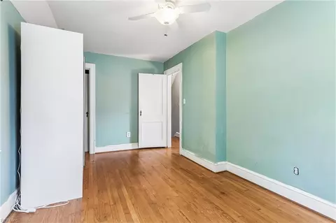 Bedroom - 131 Shenandoah Rd, Hampton, VA 23661 photo 5 of 9