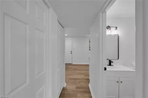 Entry Way - 2319 Andrews Boulevard Blvd, Hampton, VA 23663 photo 1 of 2