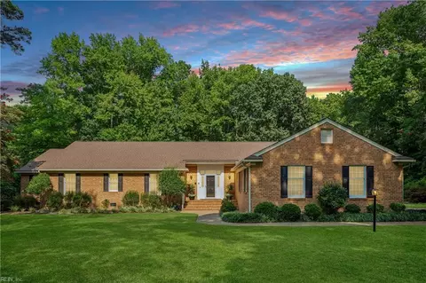 1467 Victory Hill Rd, Hayes, VA 23072