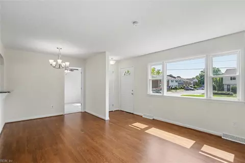 Living - 8536 Orcutt Ave, Hampton, VA 23605 photo 3 of 6