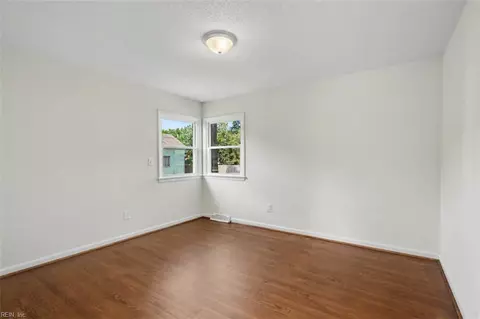 Bedroom - 8536 Orcutt Ave, Hampton, VA 23605 photo 5 of 7
