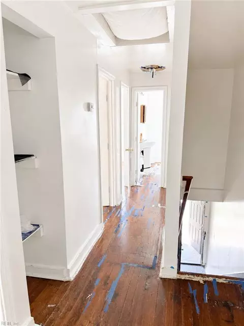 2420 Middle Ave, Norfolk, VA 23504 photo 6