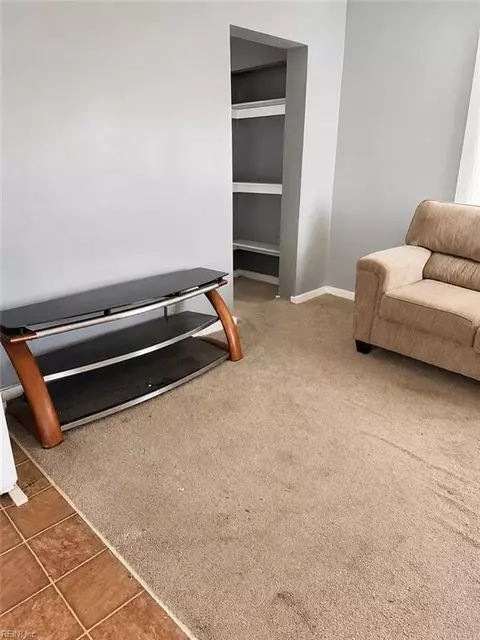 2420 Middle Ave, Norfolk, VA 23504 photo 3