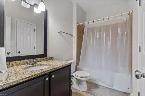 Bath - 7104 Clarion Ln, Norfolk, VA 23513 photo 2 of 4