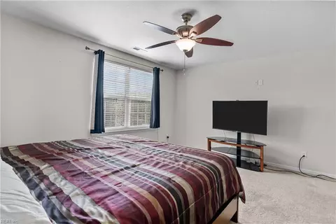 Bedroom - 7104 Clarion Ln, Norfolk, VA 23513 photo 4 of 9