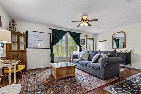 Living - 402 E Main St, Wakefield, VA 23888 photo 2 of 3