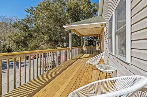 Exterior - 2027 Hampton St, Kill Devil Hills, NC 27948 photo 5 of 11