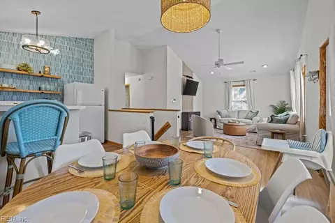 Dining - 2027 Hampton St, Kill Devil Hills, NC 27948 photo 3 of 3