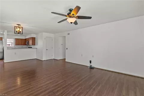 Living - 3528 Sugar Rn Run, Chesapeake, VA 23321 photo 2 of 6