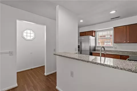 Entry Way - 3528 Sugar Rn Run, Chesapeake, VA 23321 photo 2 of 2