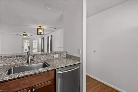 Entry Way - 3528 Sugar Rn Run, Chesapeake, VA 23321 photo 1 of 2