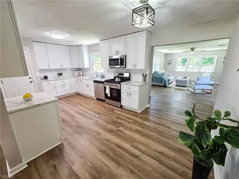 Kitchen - 1425 Sunset Dr, Norfolk, VA 23503 photo 1 of 4