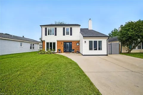 1215 Brookside Lndg, Chesapeake, VA 23320