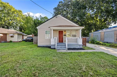2509 Evergreen Pl, Portsmouth, VA 23704