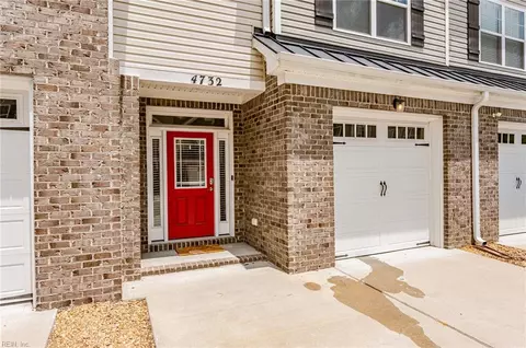 4732 Kilby Dr, Virginia Beach, VA 23456