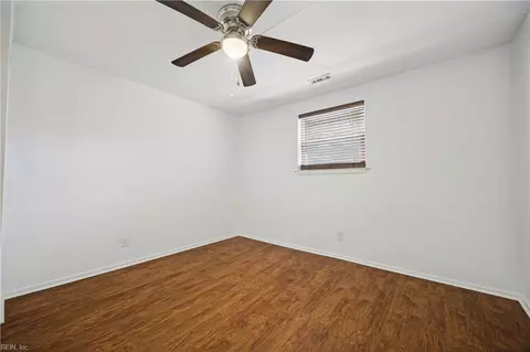Bedroom - 3532 Evangeline St, Norfolk, VA 23502 photo 4 of 5
