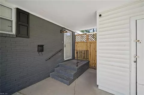 Exterior - 3532 Evangeline St, Norfolk, VA 23502 photo 5 of 11