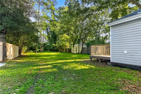Exterior - 421 Jackson St, Suffolk, VA 23434 photo 4 of 4