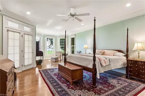 Bedroom - 2941 Barrets Pointe Rd, Williamsburg, VA 23185 photo 1 of 7