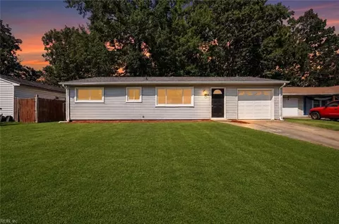 2940 Bamberg Pl, Virginia Beach, VA 23453