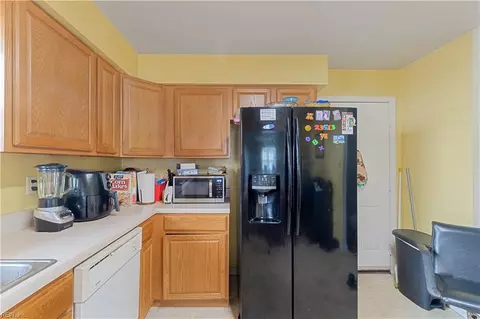Kitchen - 969 Avenue E, Norfolk, VA 23513 photo 3 of 3