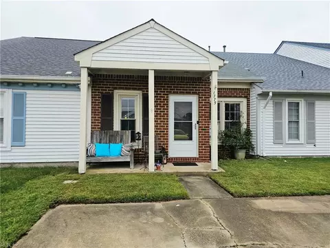 1775 Sword Dancer Dr, Virginia Beach, VA 23454