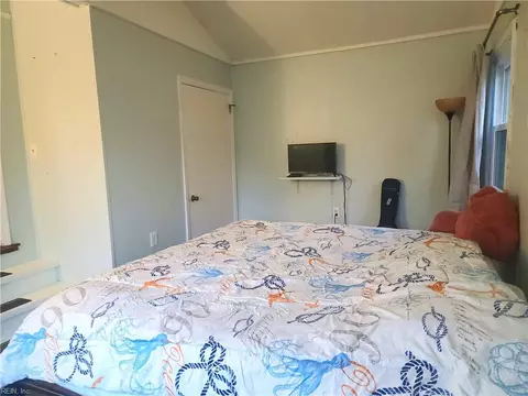 Bedroom - 311 Hercules Dr, Hampton, VA 23669 photo 2 of 7