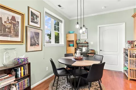 Dining - 214 S 2nd St #C, Hampton, VA 23664 photo 3 of 3