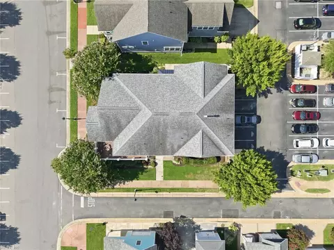 View/Area - 214 S 2nd St #C, Hampton, VA 23664 photo 12 of 13