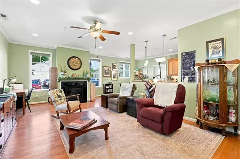 Other - 214 S 2nd St #C, Hampton, VA 23664 photo 2 of 3