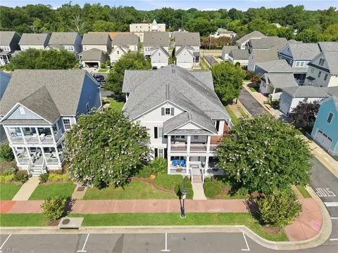 View/Area - 214 S 2nd St #C, Hampton, VA 23664 photo 5 of 13