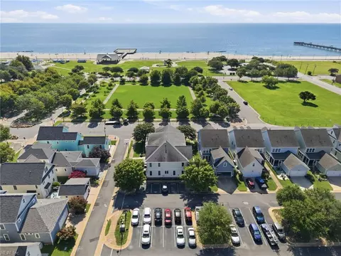 View/Area - 214 S 2nd St #C, Hampton, VA 23664 photo 7 of 13