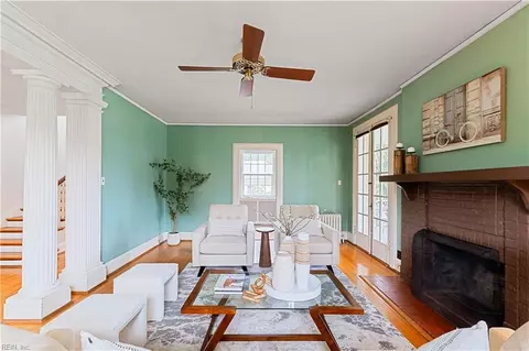 Living - 268 E 40th St, Norfolk, VA 23504 photo 1 of 1