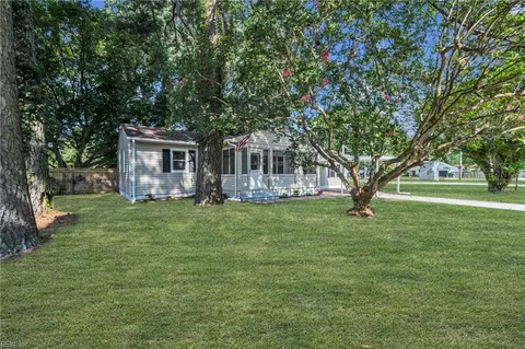Exterior - 101 Kidd Blvd, Norfolk, VA 23502 photo 2 of 7