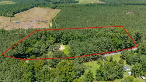 11464 Wakefield Rd, Southampton County, VA 23878