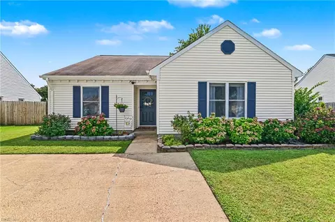 1073 Debaca Ct, Virginia Beach, VA 23454