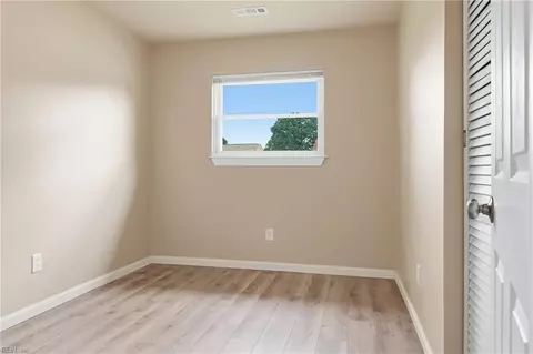 Bedroom - 803 New Bern Ave, Hampton, VA 23669 photo 1 of 6