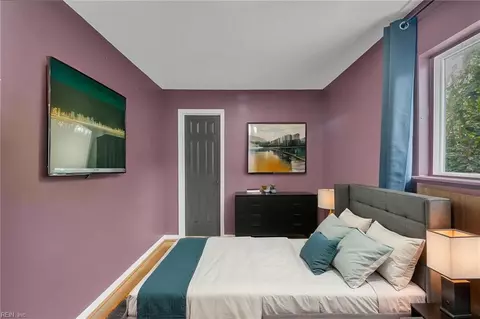 Bedroom - 724 Hemlock Ave, Hampton, VA 23661 photo 15 of 18