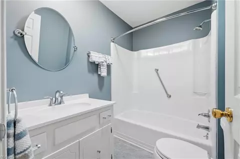 Bath - 2149 Partridge Pl, Suffolk, VA 23433 photo 3 of 4