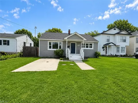 222 South Ave, Newport News, VA 23601
