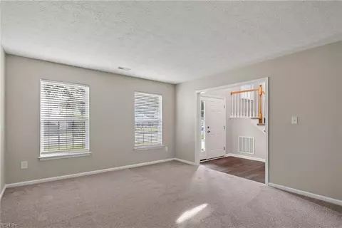 Living - 309 Roberta Dr, Hampton, VA 23666 photo 3 of 8