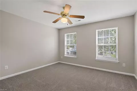 Bedroom - 309 Roberta Dr, Hampton, VA 23666 photo 2 of 5