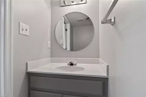 Bath - 309 Roberta Dr, Hampton, VA 23666 photo 1 of 5