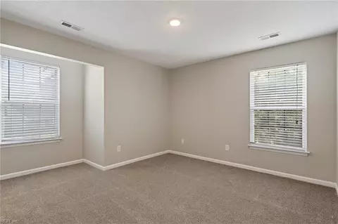 Bedroom - 309 Roberta Dr, Hampton, VA 23666 photo 3 of 5