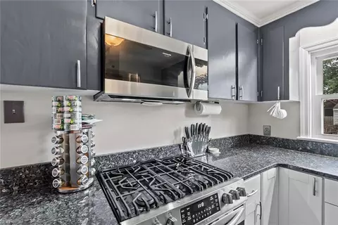 Kitchen - 1814 Canterbury Rd, Hampton, VA 23666 photo 3 of 4