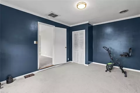 Bedroom - 1814 Canterbury Rd, Hampton, VA 23666 photo 2 of 11