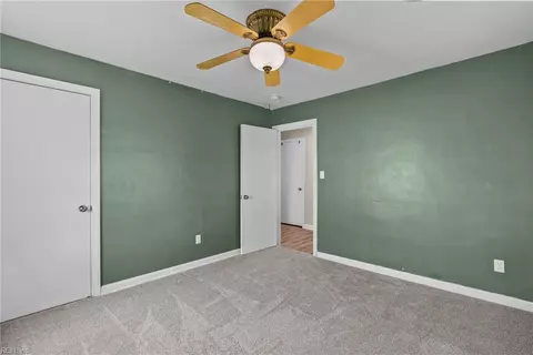 Bedroom - 1814 Canterbury Rd, Hampton, VA 23666 photo 4 of 11