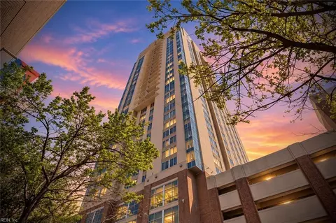 4545 Commerce St #1607, Virginia Beach, VA 23462